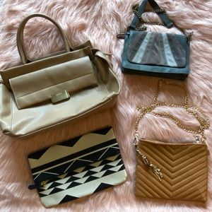 Bag lot (all 4)